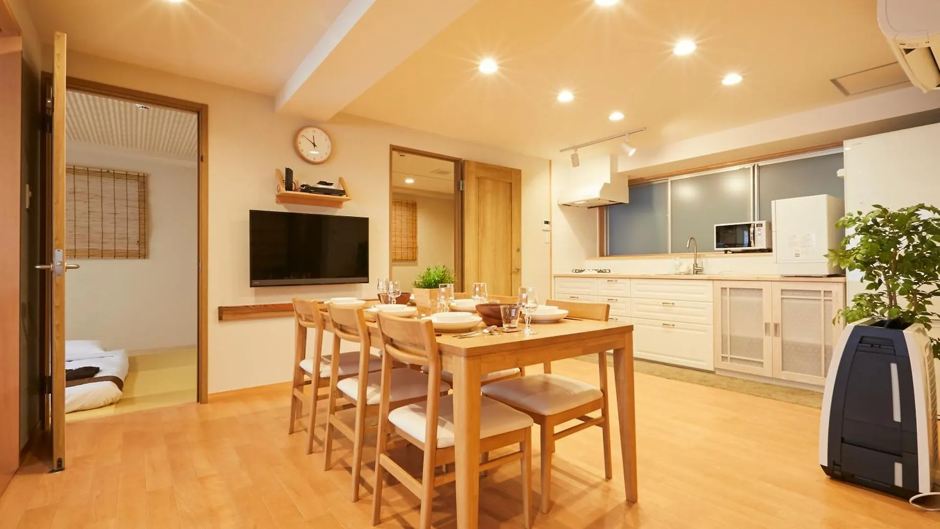 Condominium Hotel Keyakian Tokyo Nihonbashi מלון דירות